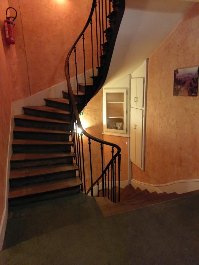 Logis De L'Europe Restaurant Le Cepage Hotel Corbigny Luaran gambar